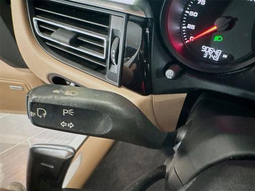 2020 Porsche Macan S