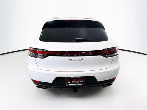 2020 Porsche Macan S