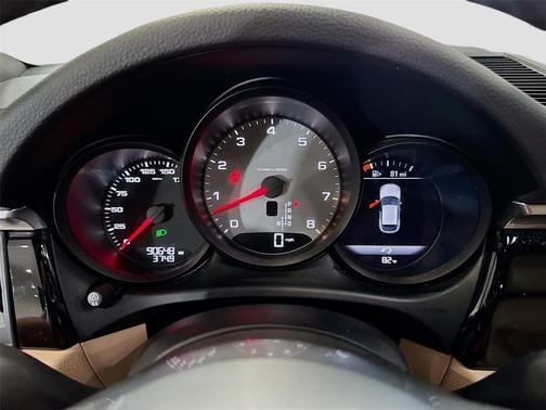 2020 Porsche Macan S