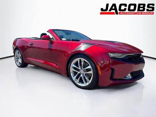 2021 Chevrolet Camaro RWD Convertible LT1