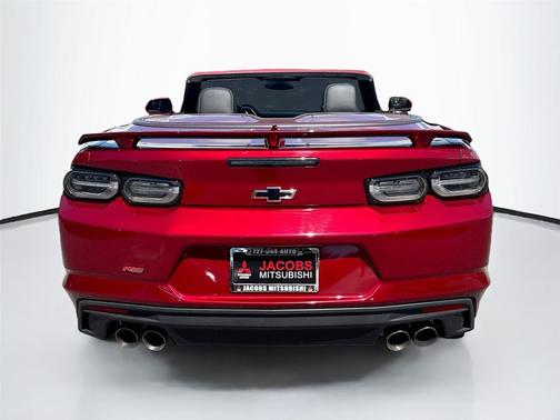 2021 Chevrolet Camaro RWD Convertible LT1