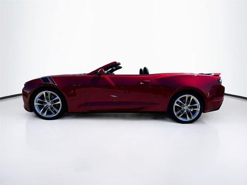 2021 Chevrolet Camaro RWD Convertible LT1
