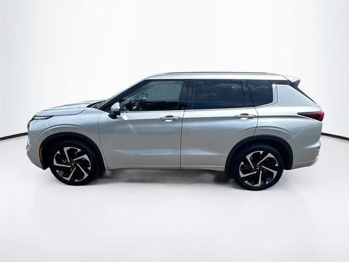 2023 Mitsubishi Outlander SEL 2.5 2WD