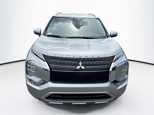 2023 Mitsubishi Outlander SEL 2.5 2WD