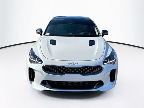 2023 Kia Stinger GT2
