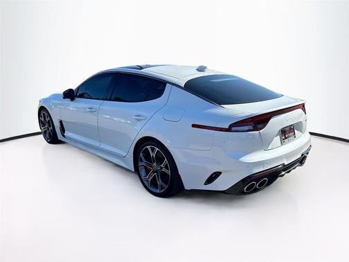 2023 Kia Stinger GT2