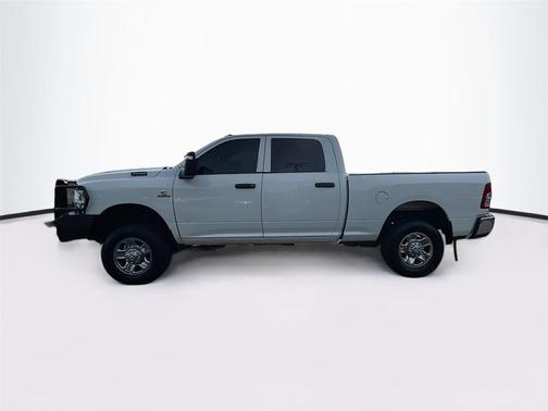 2024 RAM 2500 Tradesman Crew Cab 4x4 6'4' Box