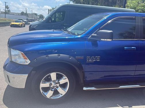Blue Streak Pearlcoat 2019 RAM 1500 Big Horn