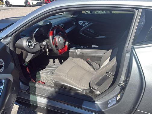 2023 Chevrolet Camaro RWD Coupe LT1