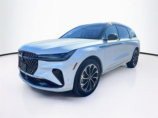 2024 Lincoln Nautilus Reserve