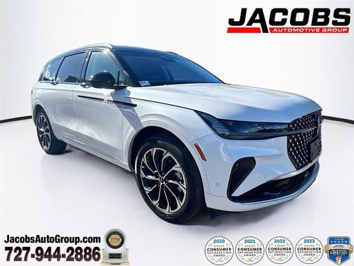 2024 Lincoln Nautilus Reserve