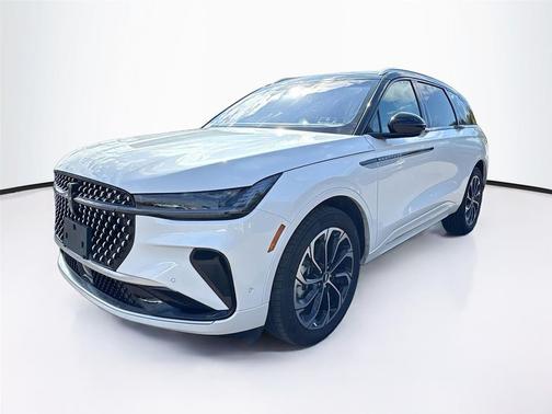 2024 Lincoln Nautilus Reserve