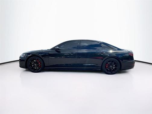 2022 Audi S8 4.0T
