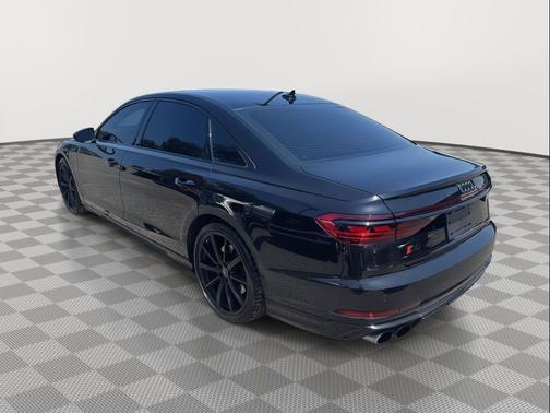 2022 Audi S8 4.0T