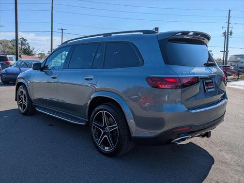 2025 Mercedes-Benz GLS 450 4MATIC