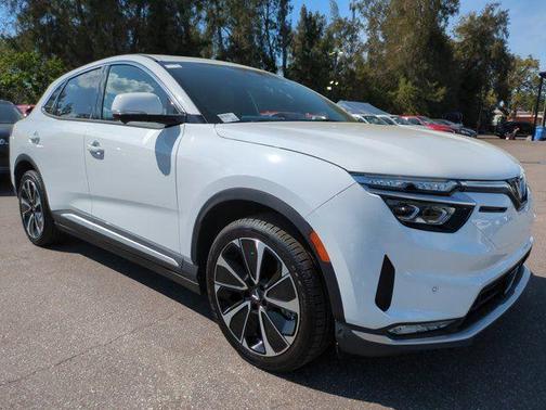 2025 VinFast VF 8 Plus