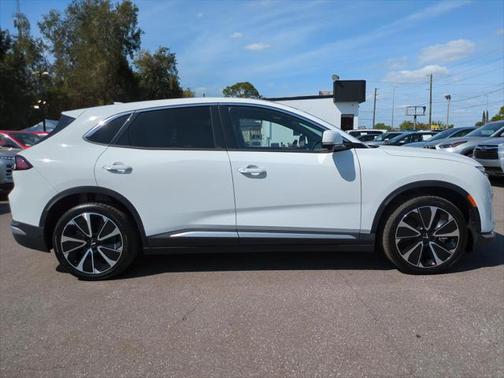 2025 VinFast VF 8 Plus