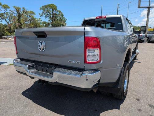 2024 RAM 3500 Tradesman Crew Cab 4x4 8' Box