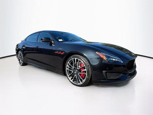 2021 Maserati Quattroporte Trofeo