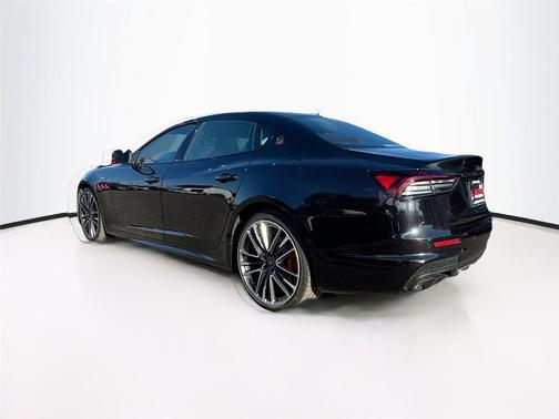 2021 Maserati Quattroporte Trofeo