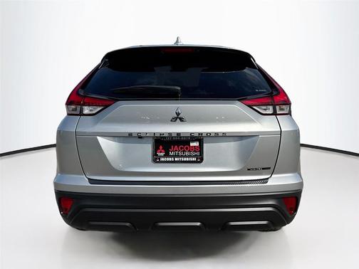 2026 Mitsubishi Eclipse Cross LE