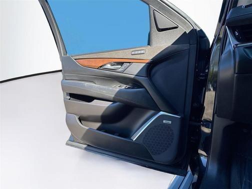 2020 Cadillac Escalade Premium Luxury