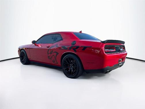 2016 Dodge Challenger SRT Hellcat