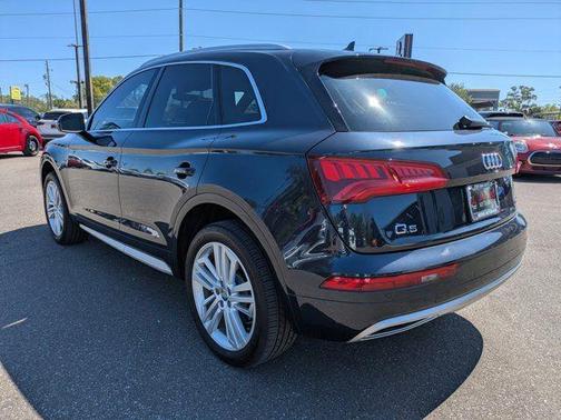 2018 Audi Q5 2.0T Premium Plus