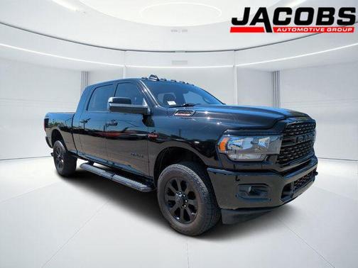 2022 RAM 2500 Big Horn Mega Cab 4x4 6'4'' Box