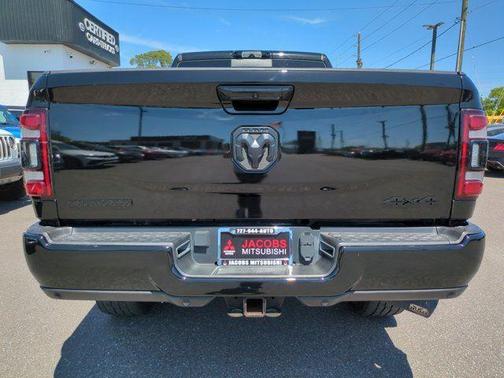 2022 RAM 2500 Big Horn Mega Cab 4x4 6'4'' Box