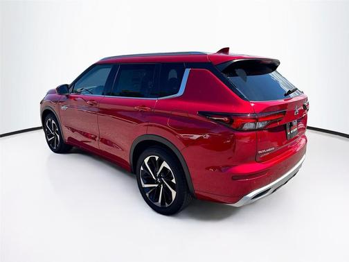 2025 Mitsubishi Outlander PHEV SEL