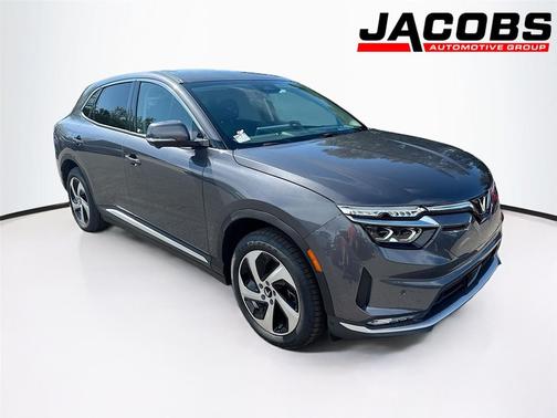 2025 VinFast VF 8 Eco