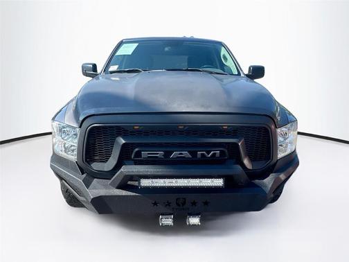 2019 RAM 1500 SLT