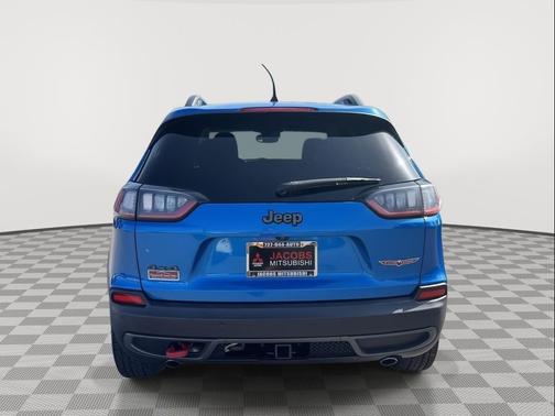 2020 Jeep Cherokee Trailhawk