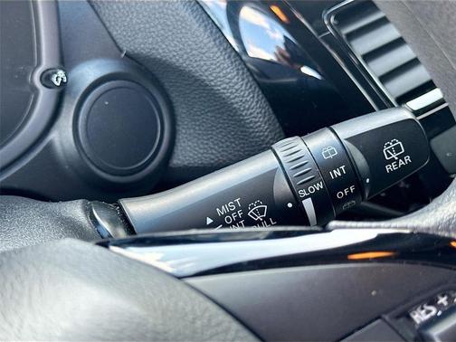 2023 Mitsubishi Eclipse Cross ES