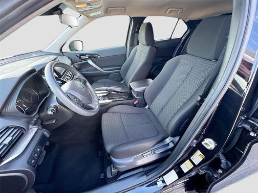 2023 Mitsubishi Eclipse Cross ES