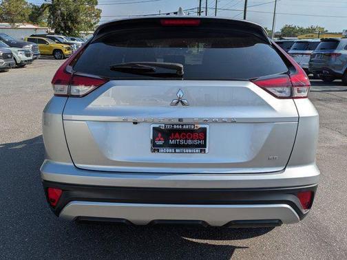 2022 Mitsubishi Eclipse Cross SE