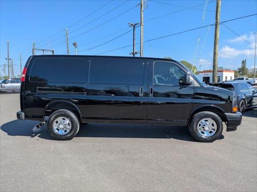2017 Chevrolet Express 2500 Work Van
