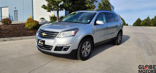 Champagne Silver Metallic 2017 Chevrolet Traverse 2LT