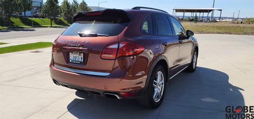 Umber Metallic 2012 Porsche Cayenne Cayenne