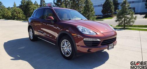 Umber Metallic 2012 Porsche Cayenne Cayenne