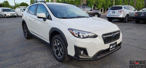 Crystal White Pearl 2018 Subaru Crosstrek 2.0i Premium