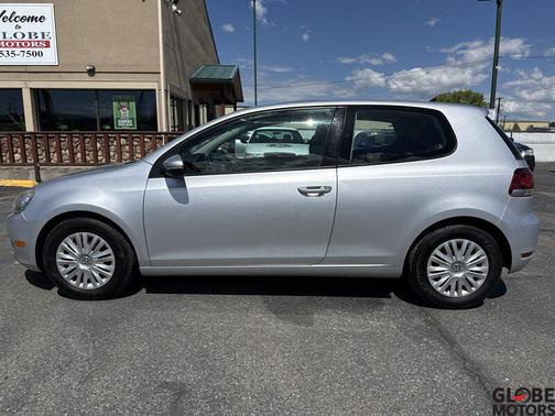 Reflex Silver Metallic 2012 Volkswagen Golf 2.5L