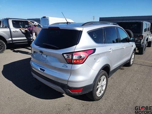 Ingot Silver 2018 Ford Escape SE