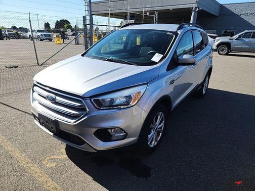 Ingot Silver 2018 Ford Escape SE