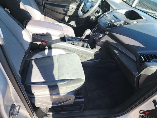 Ingot Silver 2018 Ford Escape SE