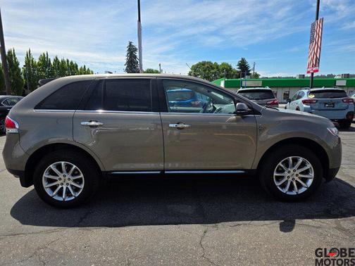 Mineral Gray Metallic 2012 Lincoln MKX Base
