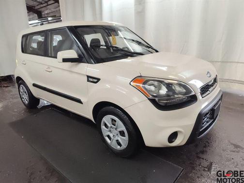 2013 Kia Soul Base
