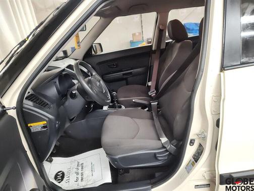 2013 Kia Soul Base