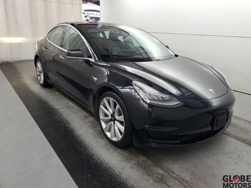 Obsidian Black Metallic 2018 Tesla Model 3 Long Range